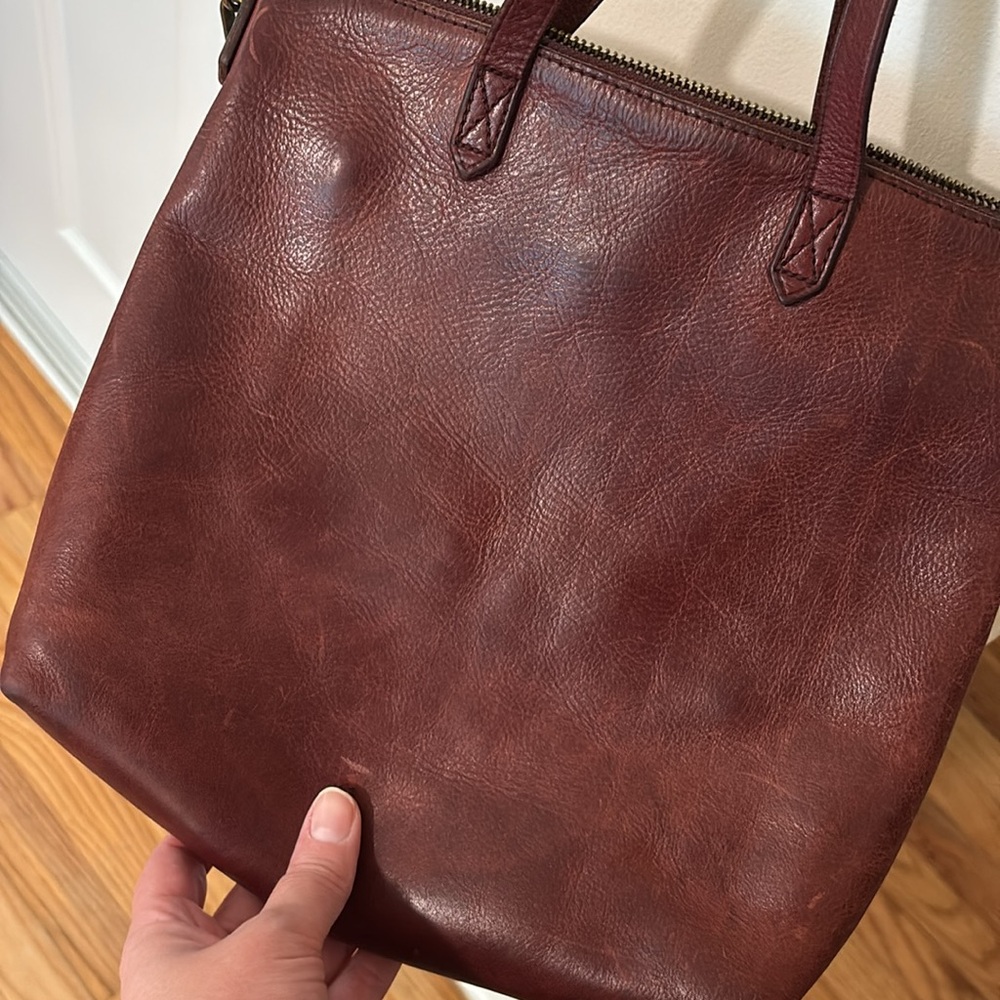 Madewell crossbody zip top transport tote mini purse deep red leather - Picture 11 of 12